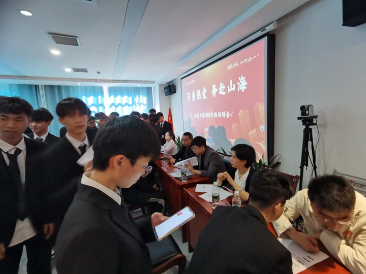 長(zhǎng)沙新東方中餐專(zhuān)場(chǎng)招聘會(huì)